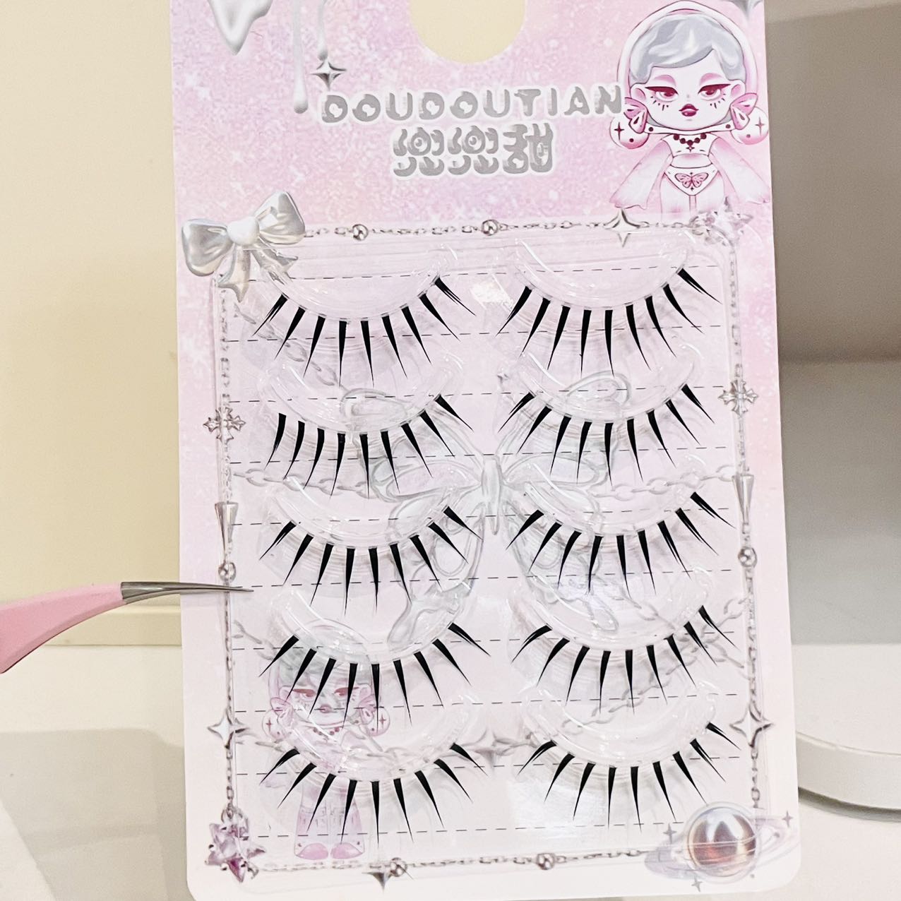 Doudoutian Wet-Look Spiky Full – Anime Cosplay Lashes Bewertung und Preis